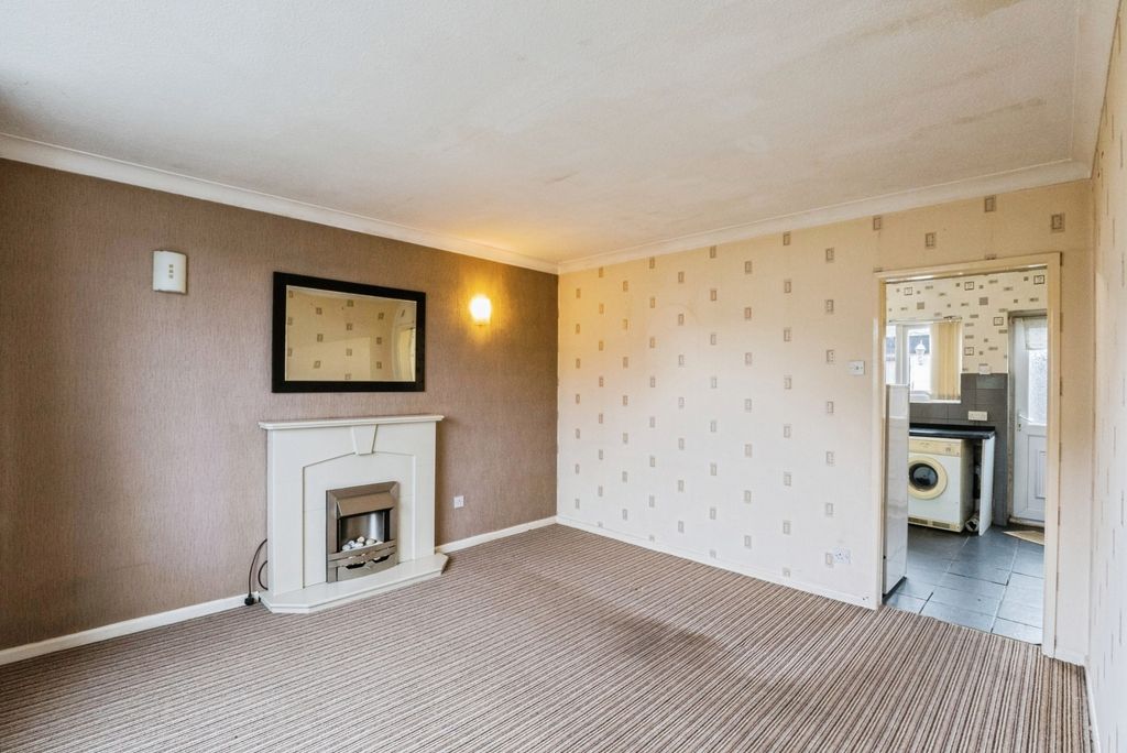 Property photo 2 of 17 Pbox-Img.Jpg