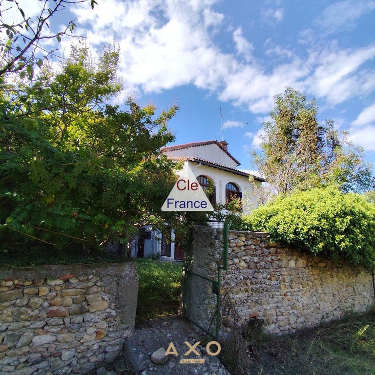 Property photo 1 of 8