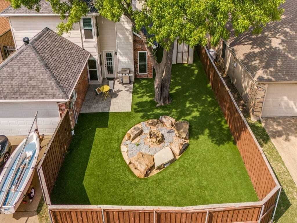 Property photo 1 of 31