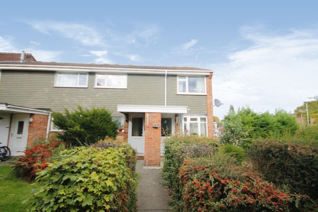 Property photo 1 of 8
