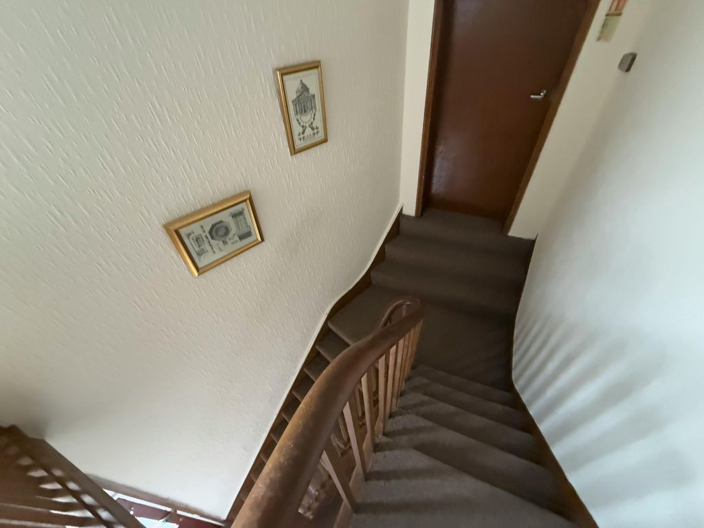 Property photo 3 of 6 Img_2540.Jpg