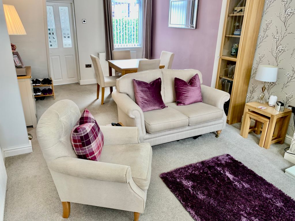 Property photo 3 of 11