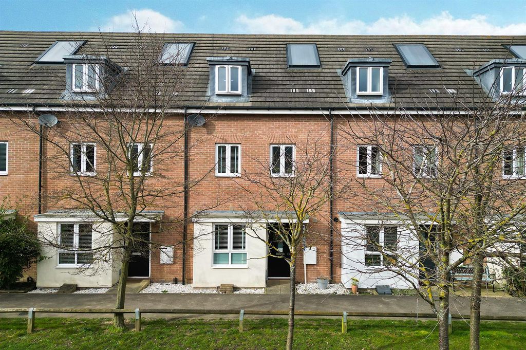 Property photo 1 of 15 Dji_0477.Jpg