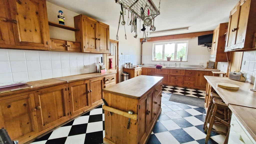Additional image 5 of 8 bed detached house for saleCunnery Road, Church Stretton SY6