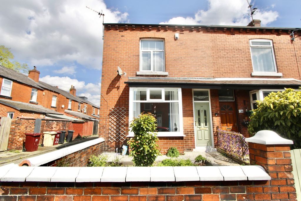 Property photo 1 of 17