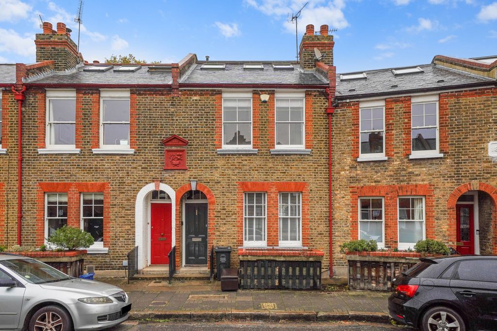 Property photo 2 of 31 Gallery