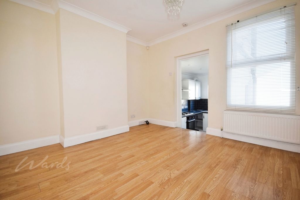 Property photo 3 of 10 Dining Room