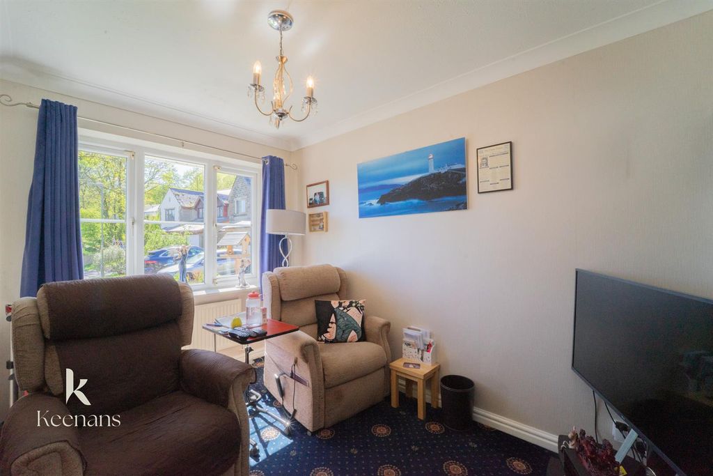 Property photo 3 of 38 3.Jpg