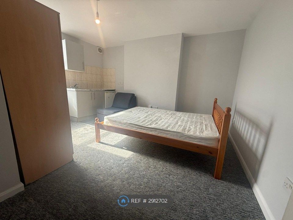 Property photo 1 of 4
