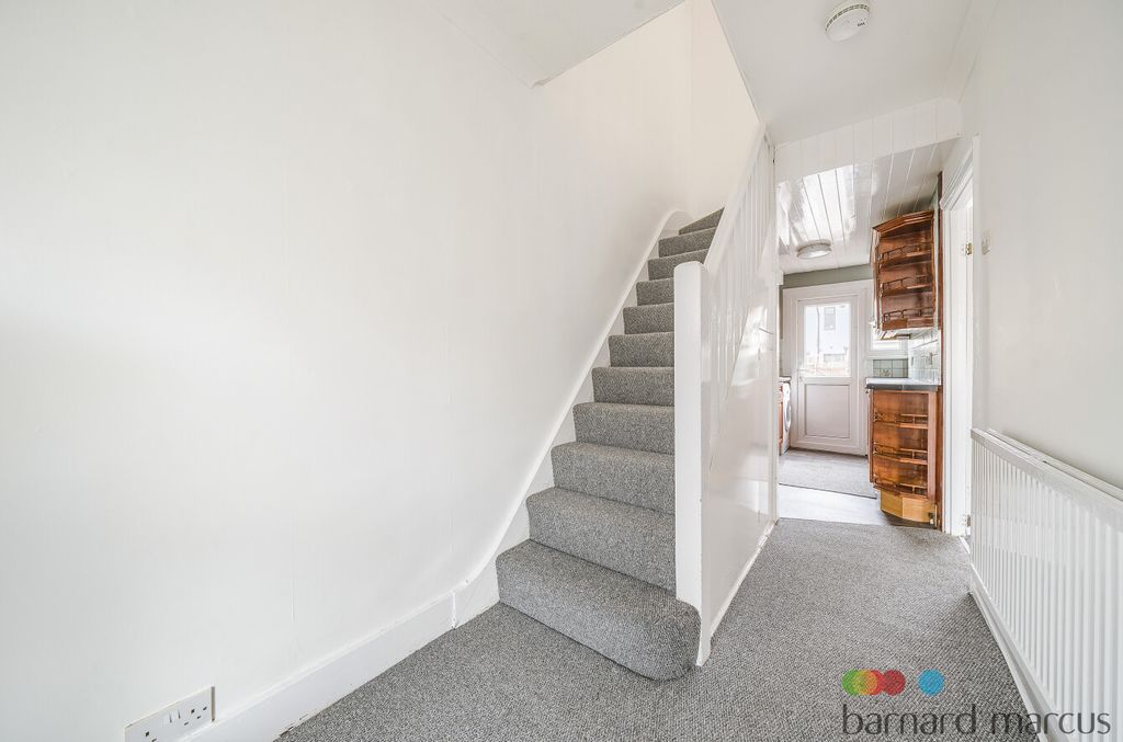 Property photo 2 of 16 Exterior