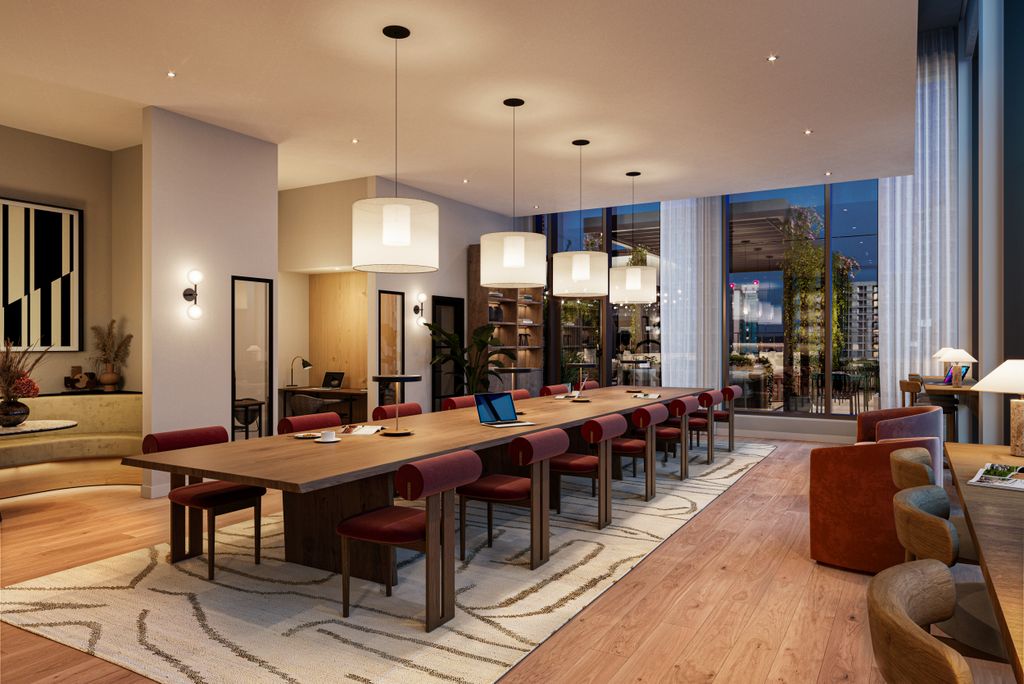 Property photo 2 of 11