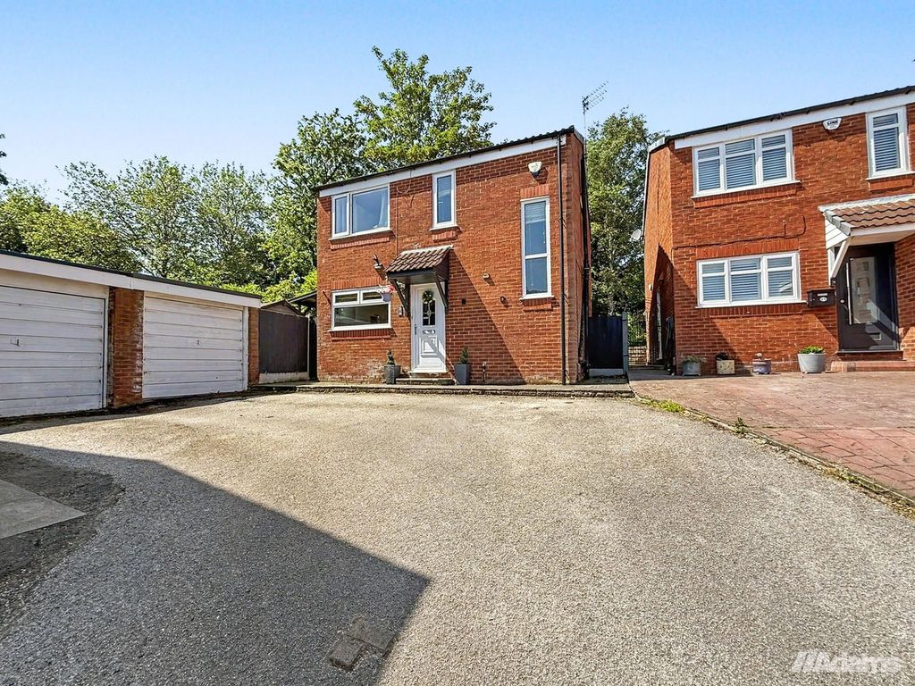 Property photo 1 of 19