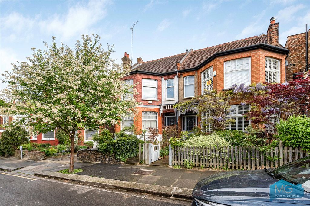 Property photo 1 of 19 Picture No. 08