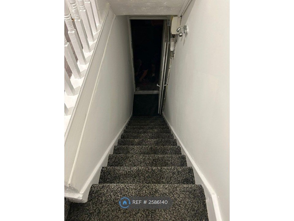 Property photo 2 of 9 Stairway