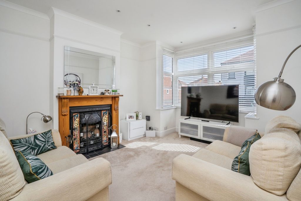 Property photo 2 of 23 Pbox-Img.Jpg