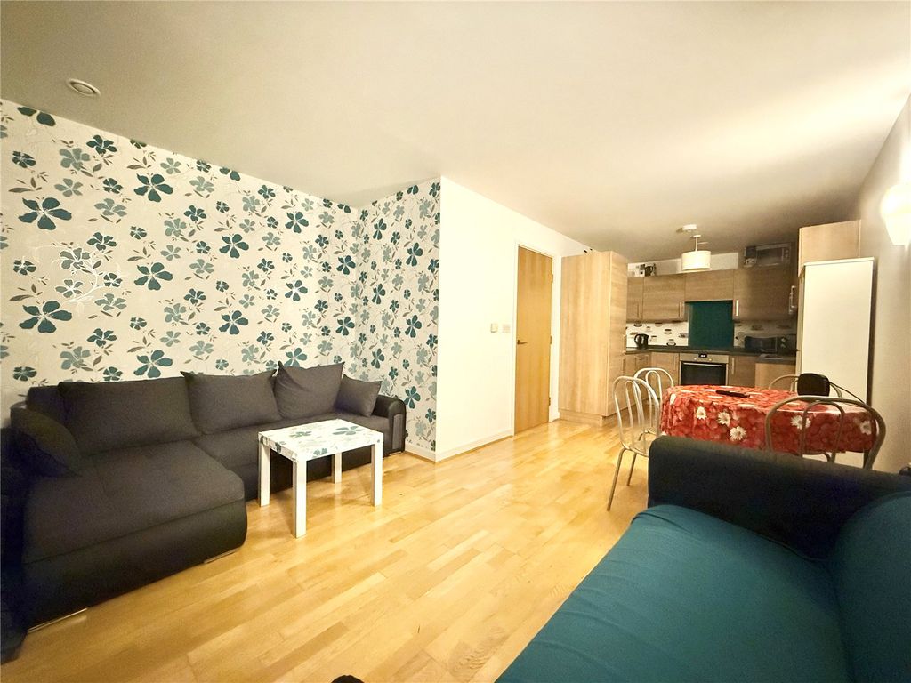 Property photo 1 of 8 Picture No. 08