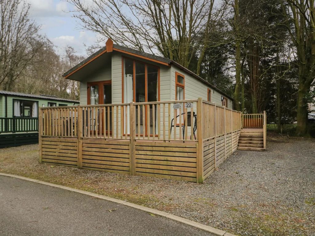 Property photo 1 of 17 Main Photo