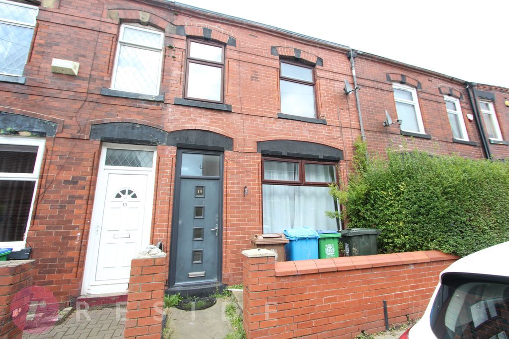 Property photo 1 of 12 House
