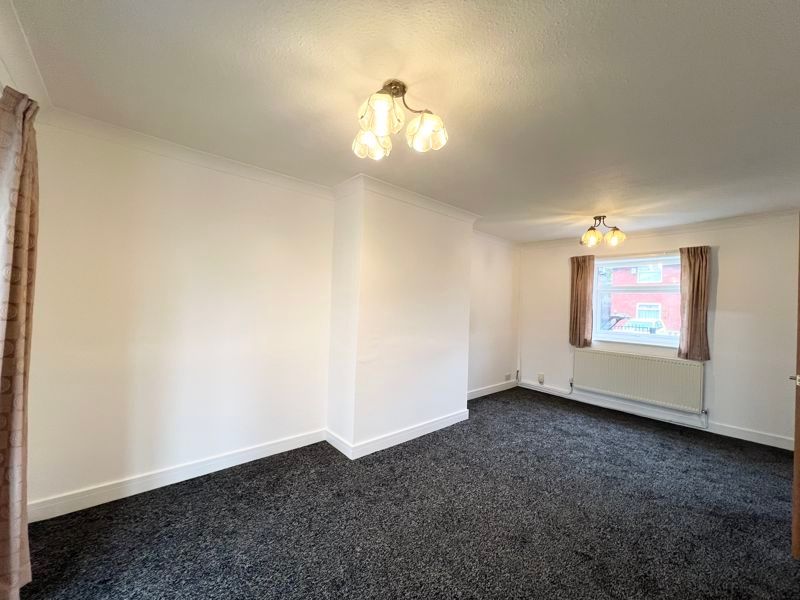 Property photo 3 of 16 Photo 16