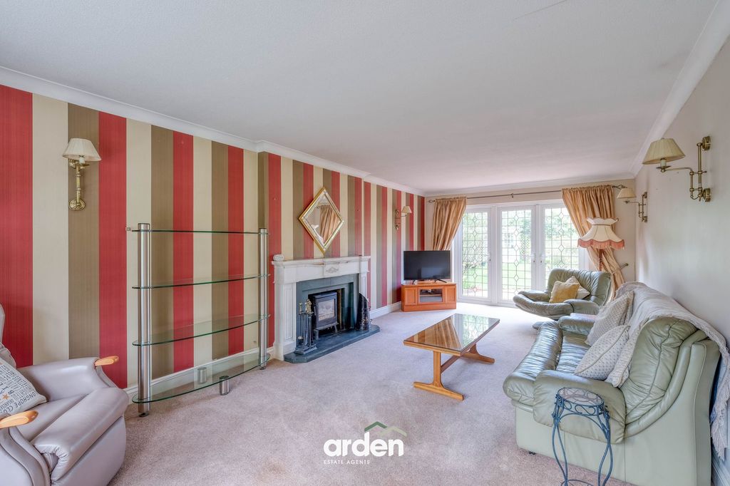 Property photo 3 of 21