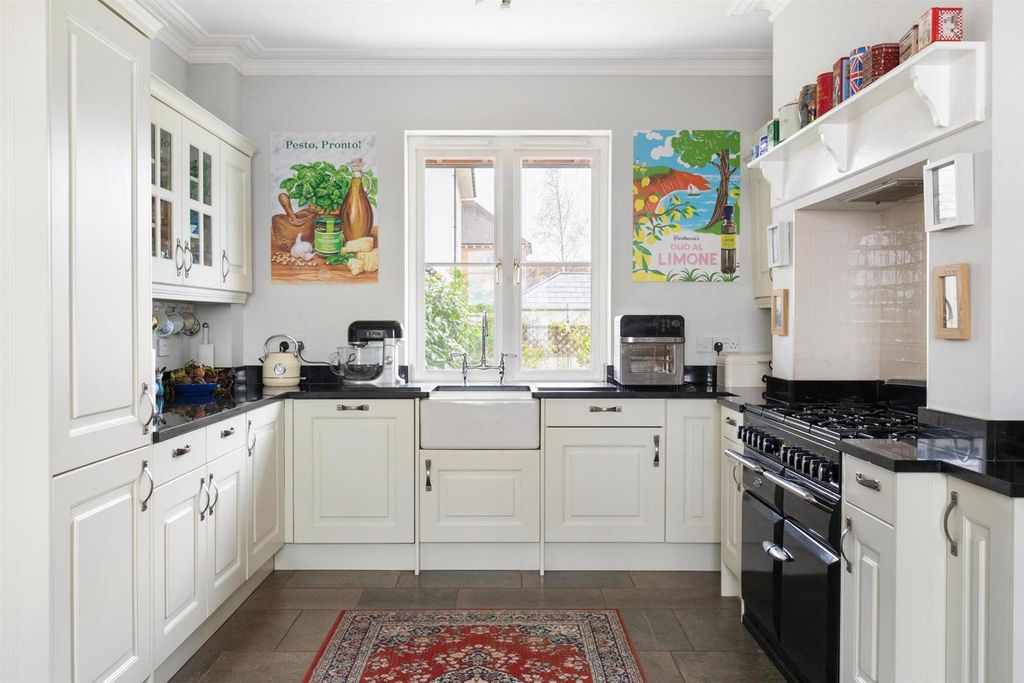 Property photo 3 of 25 9O2A9943-Hdr.Jpg