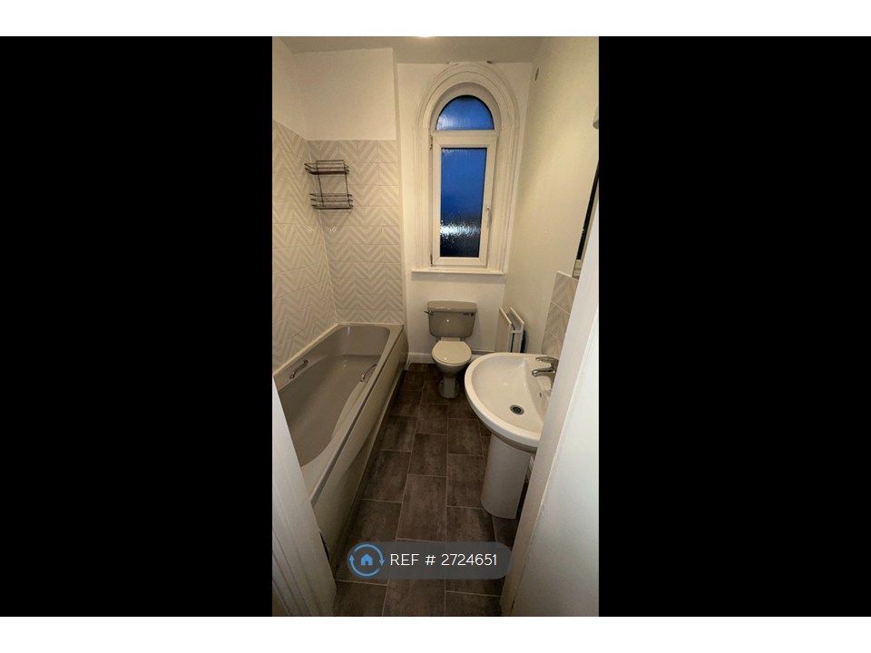 Property photo 3 of 29