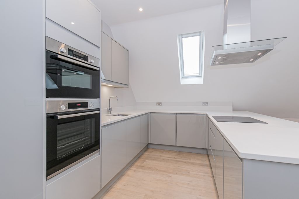 Property photo 2 of 9 148764