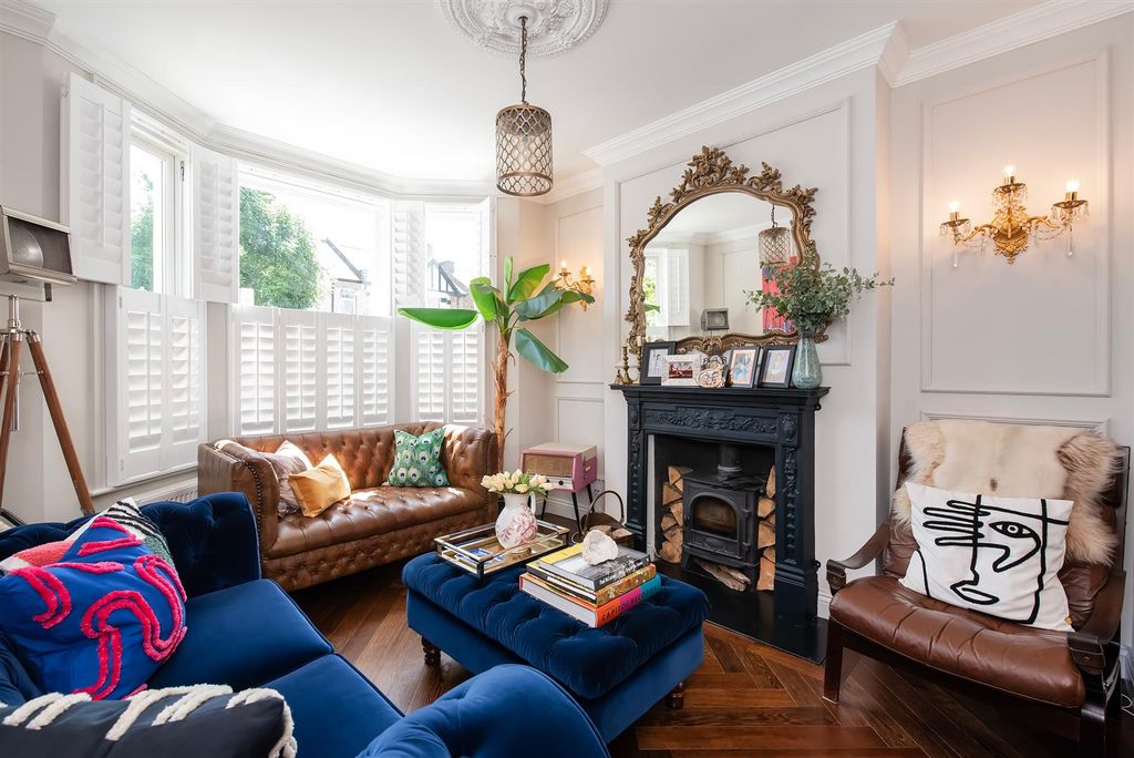 Property photo 2 of 31 Helliwell &amp; Co