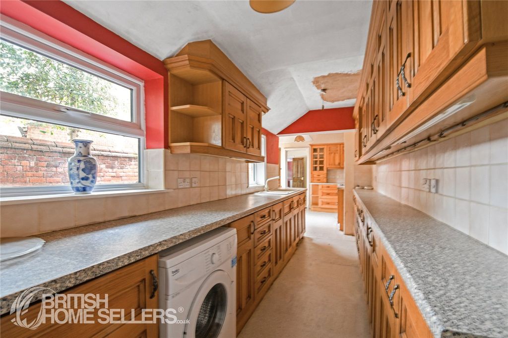 Property photo 3 of 15 Picture No. 08