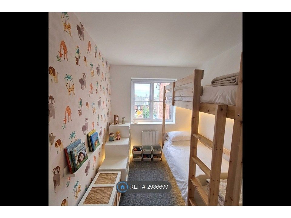 Property photo 3 of 6