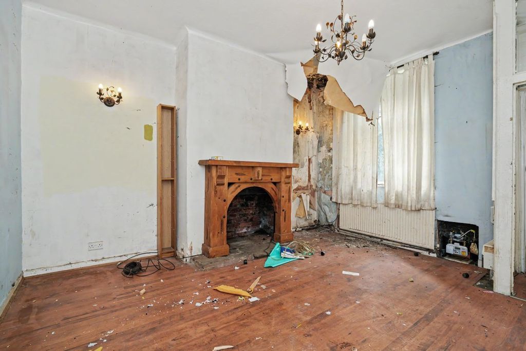 Property photo 2 of 10 Image 2