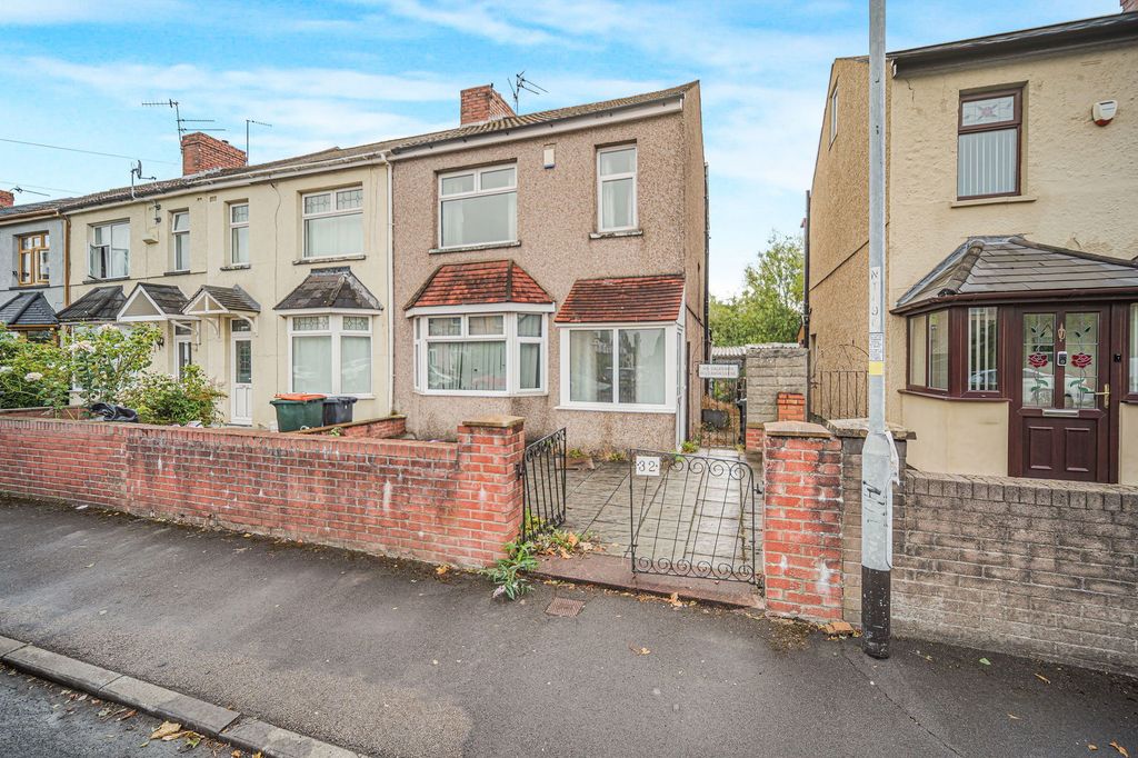 Property photo 1 of 23