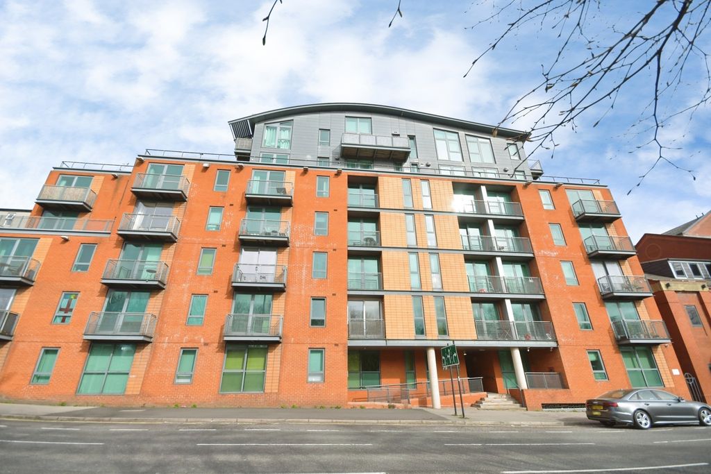 Property photo 1 of 12 Front