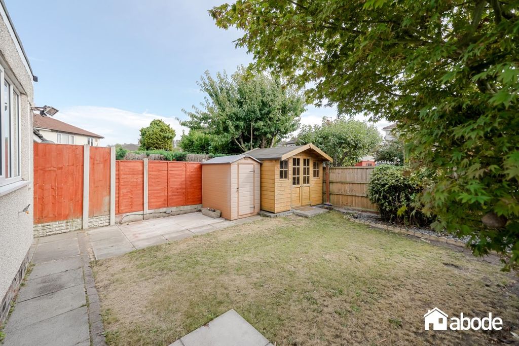 Property photo 2 of 30 Dsc07574-Hdr.Jpg