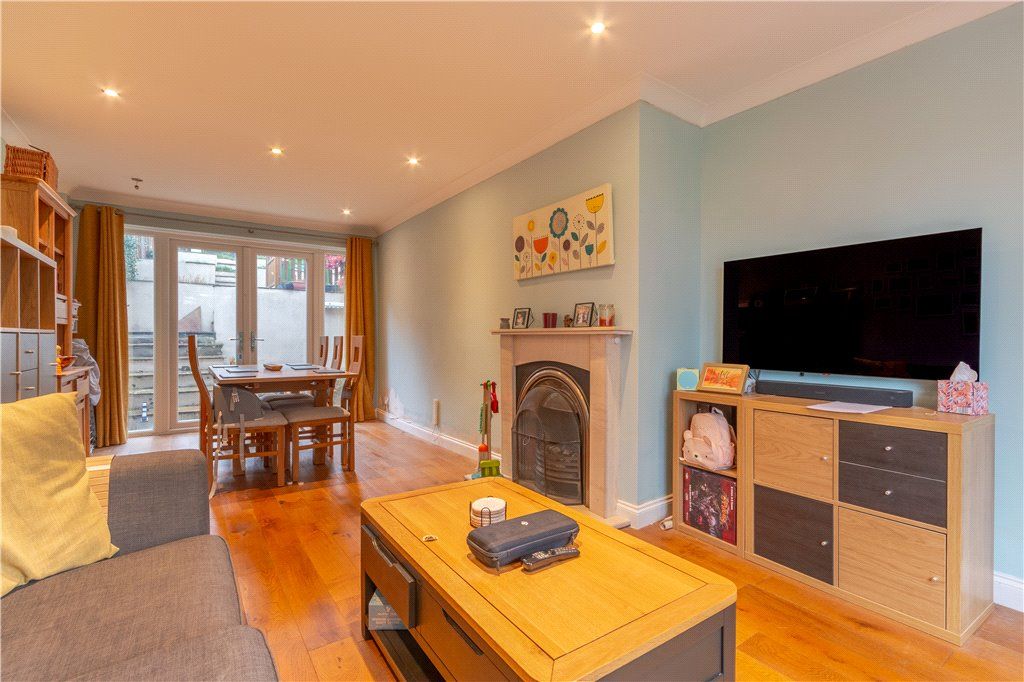 Property photo 2 of 20 Lounge Diner