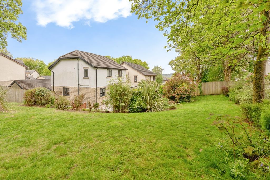 Property photo 2 of 34 Pbox-Img.Jpg