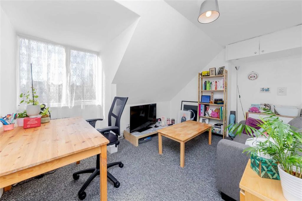 Property photo 2 of 4