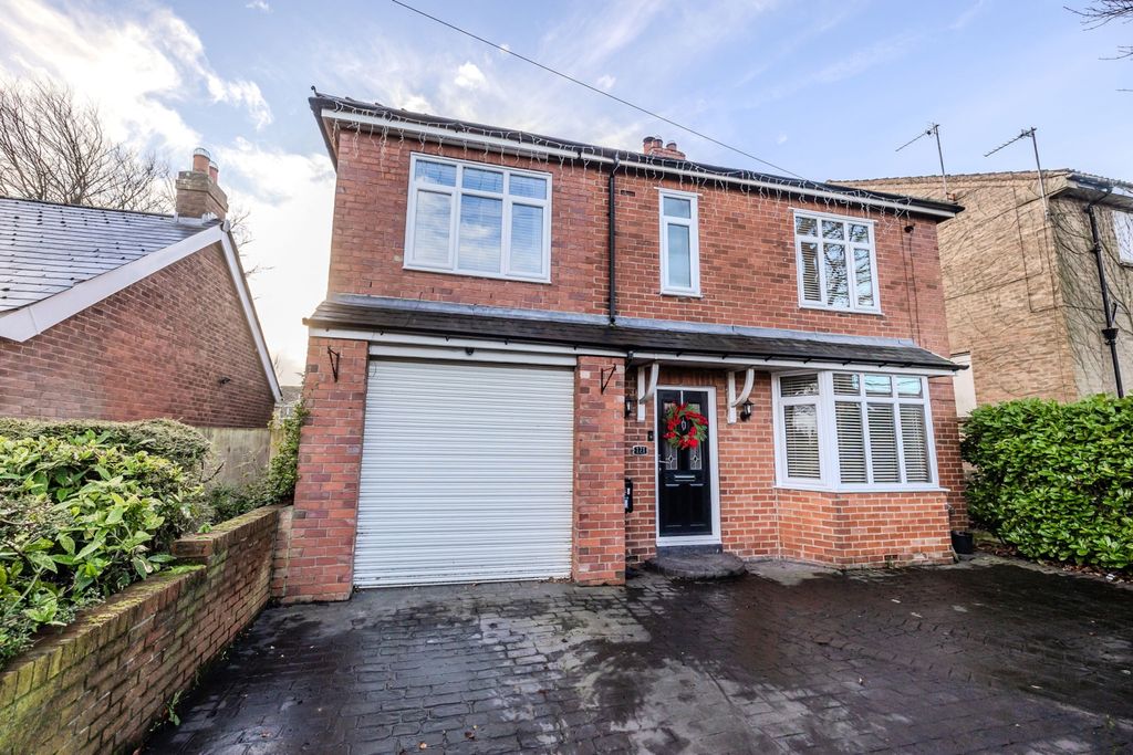 Property photo 1 of 44 171Westavenue-2