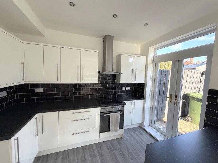 Property photo 3 of 18 6107382