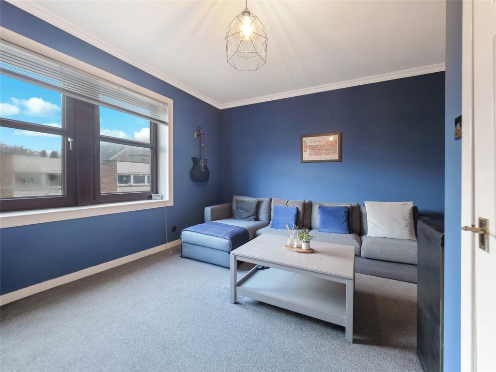 Property photo 3 of 32 Picture No. 11