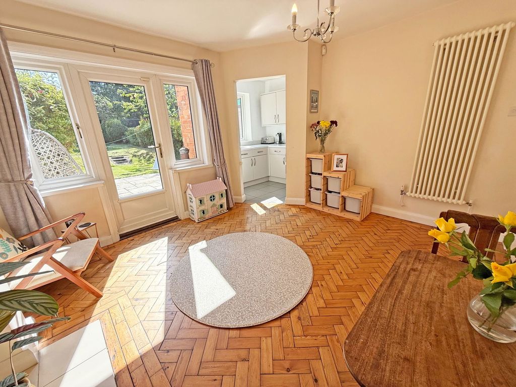 Property photo 2 of 22
