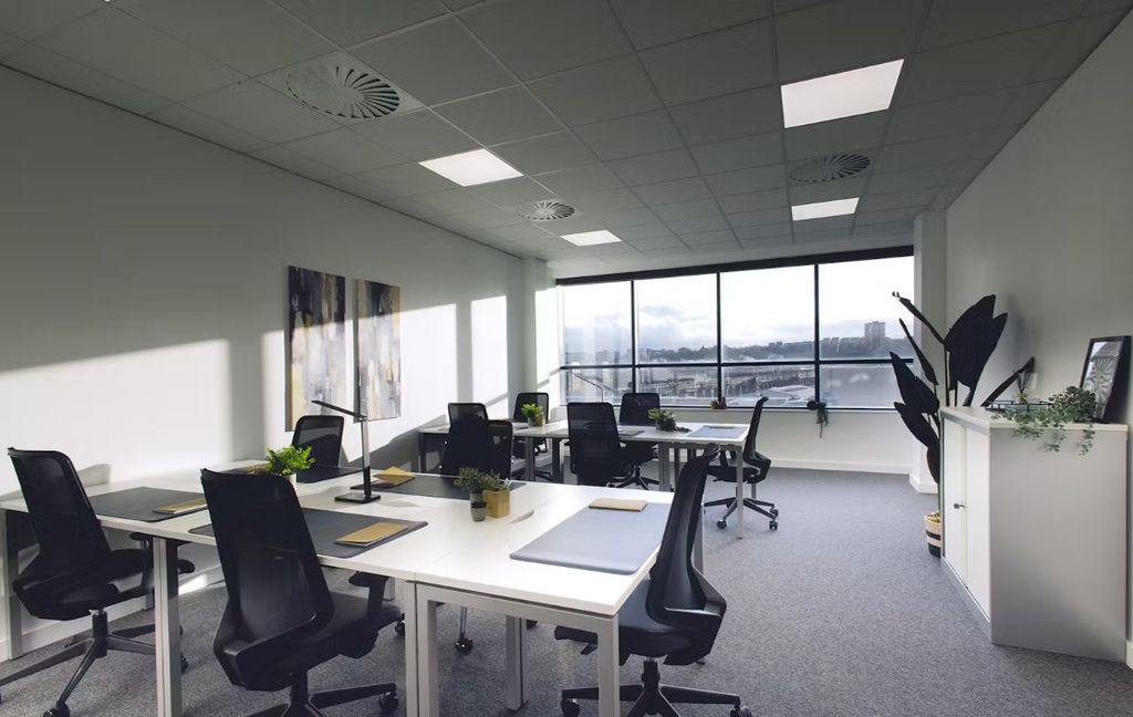 Property photo 2 of 5