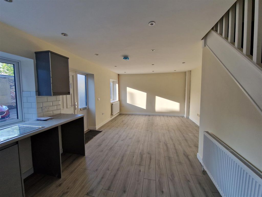 Property photo 2 of 5 Lounge Diner