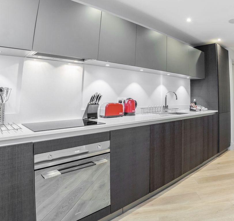Property photo 2 of 5 Roomspace - The Q...