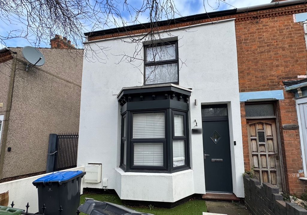 Property photo 1 of 8