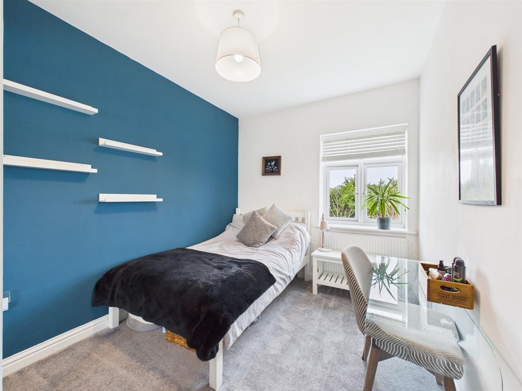 Additional image 11 of 2 bed flat for saleDowns Road, Coulsdon CR5