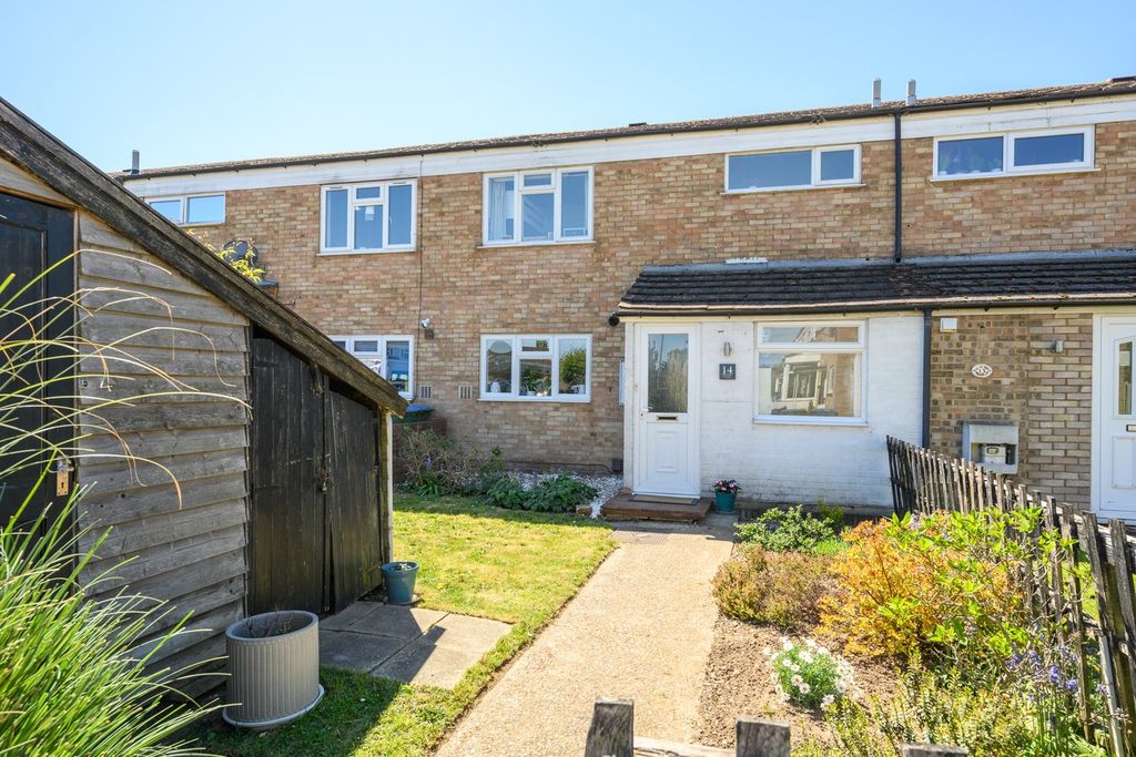 Property photo 1 of 18