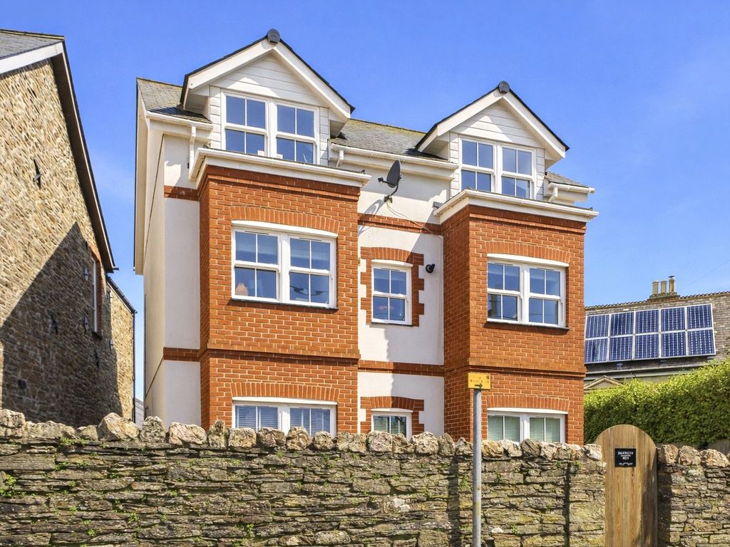 Property photo 1 of 11 Picture No. 14