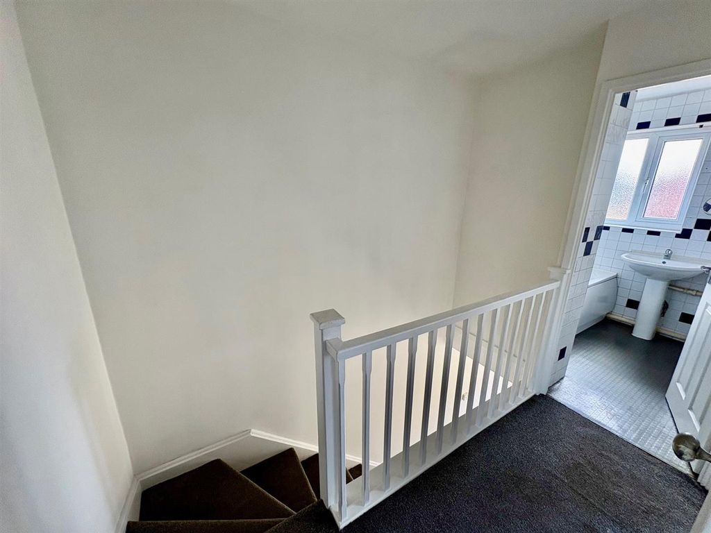 Property photo 3 of 12 Img_3348.Jpg