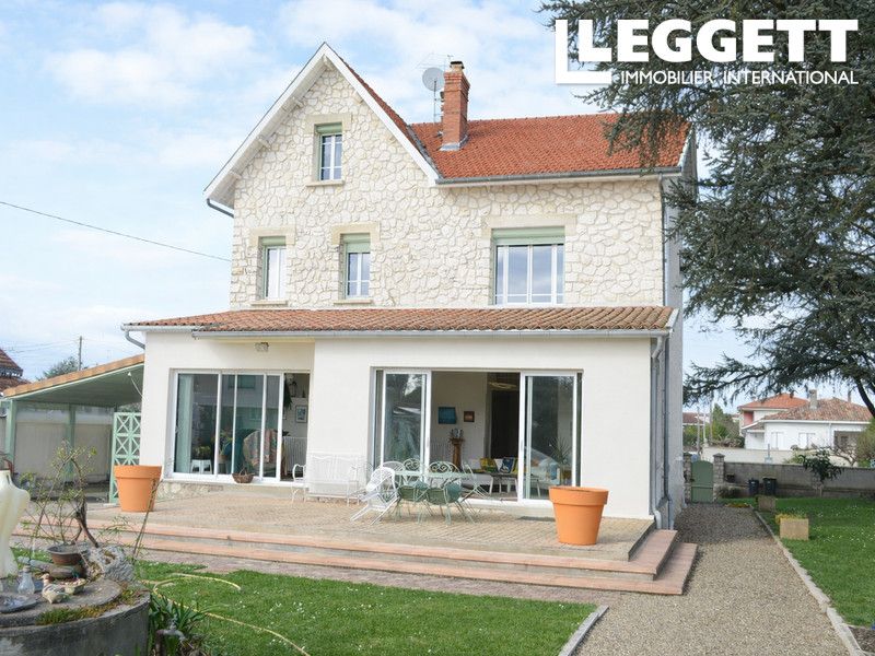 Property photo 2 of 10